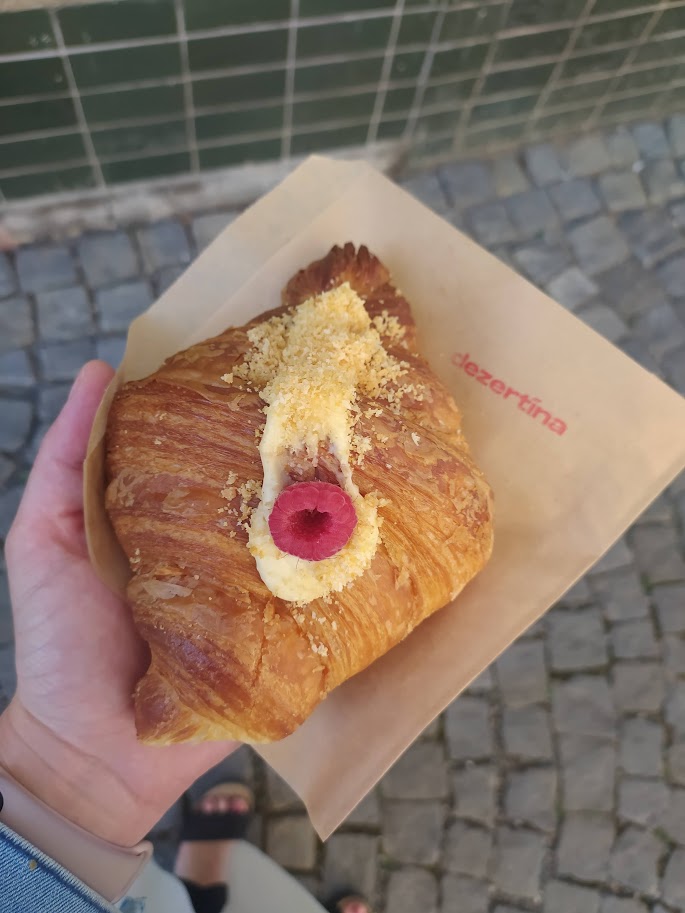 Plnena_kroska_dezertina