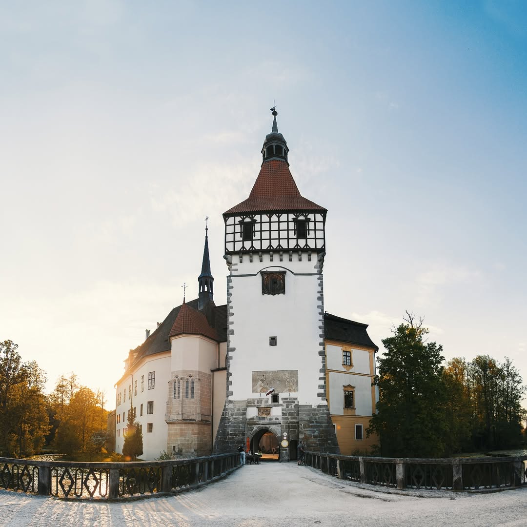 zamek_blatna